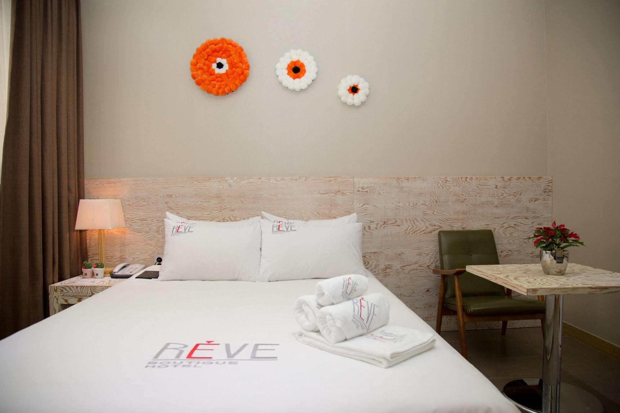 Reve Business Hotel Jeju Exterior foto
